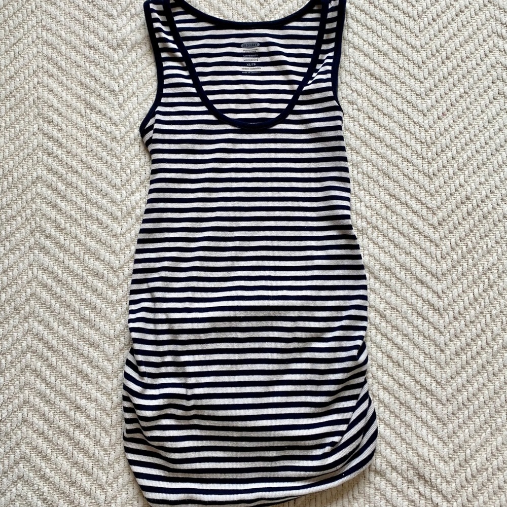 Old Navy maternity rib-knit tank XS